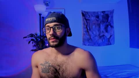 larry_stewart online show from December 20, 12:06 am