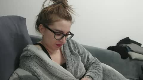 raisa online show from February 27, 6:42 pm