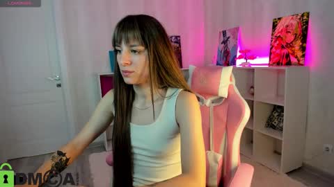 lasly_moon online show from September 12, 7:43 am