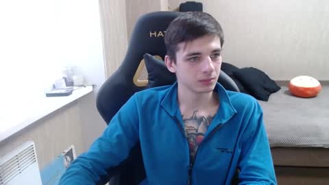 Kenny online show from December 2, 12:57 pm