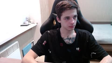 Kenny online show from December 31, 1:41 pm