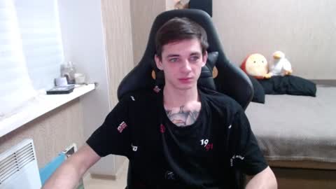 Kenny online show from December 4, 2:31 pm