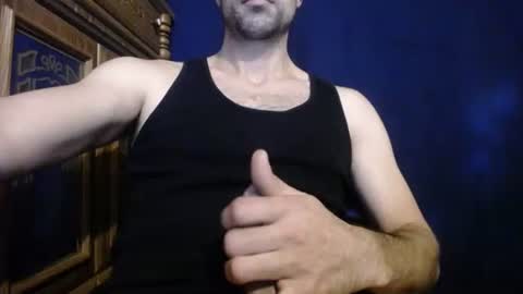 Snapshot of lastinline4 chatting on December 5, 4:48 am Lastinline4 online show from December 5, 4:48 am