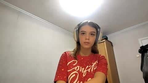 Linet online show from March 27, 10:16 am