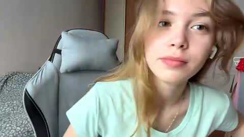 Linet online show from July 13, 6:39 am