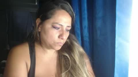Snapshot of latin_big_boobs chatting on October 26, 5:19 am latin_big_boobs online show from October 26, 5:19 am