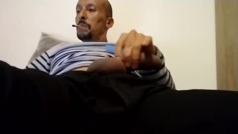 latinhardfuker1980 online show from February 9, 9:47 am