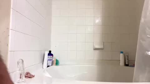 Snapshot of latinlover199518 chatting on December 17, 12:56 am latinlover199518 online show from December 17, 12:56 am