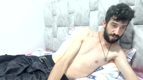 latinlustandfrenchkiss online show from December 1, 7:56 pm