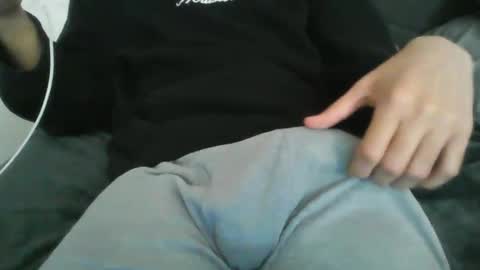 latinman7945 online show from January 12, 7:26 am