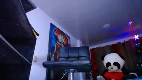 valentina online show from December 5, 1:20 am