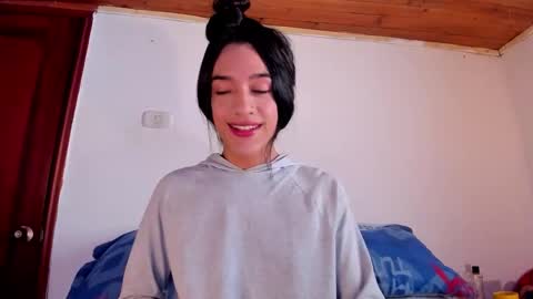 latinsecretfantasy online show from March 13, 6:55 pm