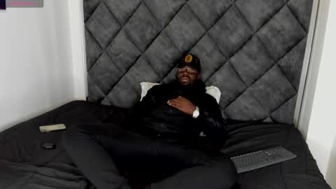 LEANDRO online show from October 16, 4:23 am