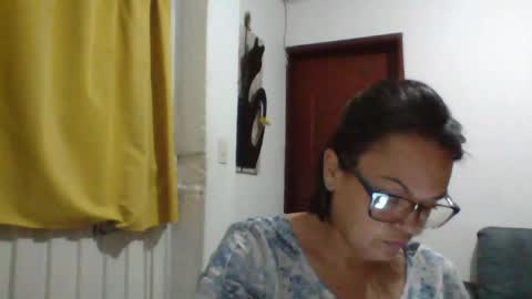 Laura online show from June 9, 9:42 am