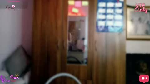 laujgray online show from January 12, 10:28 pm