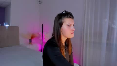 Laura online show from March 6, 12:41 pm