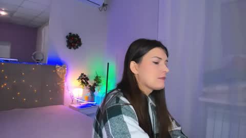 Laura online show from December 23, 6:41 am