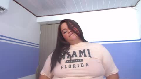 LAURA online show from May 9, 7:20 pm
