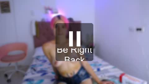 Snapshot of laura_candy02 chatting on March 1, 8:10 pm LAURA online show from March 1, 8:10 pm