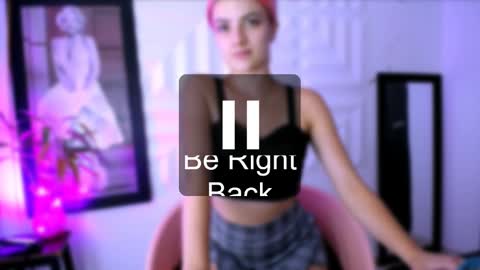 Snapshot of laura_candy02 chatting on February 9, 1:00 am LAURA online show from February 9, 1:00 am