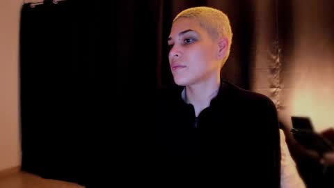 Laura Rose online show from January 11, 2:28 am