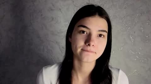 Laura online show from February 16, 12:14 pm