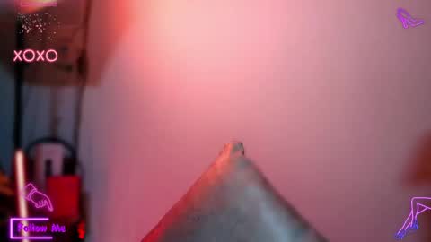 Lauren online show from November 20, 5:17 am