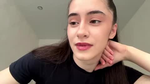 laurenadupuy online show from July 12, 1:36 pm