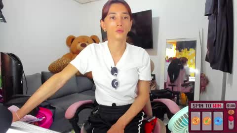SF online show from May 29, 6:39 pm