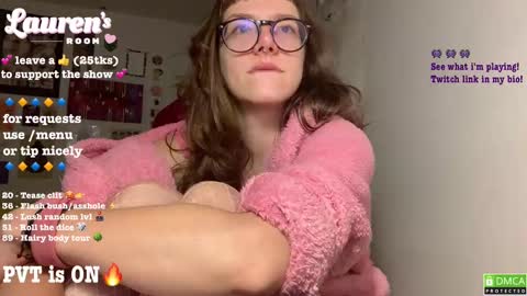 Lauren   online show from October 23, 2:13 am