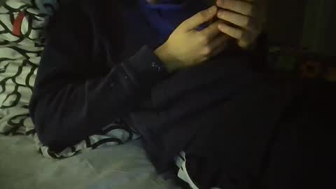 laveudos online show from October 18, 9:08 pm