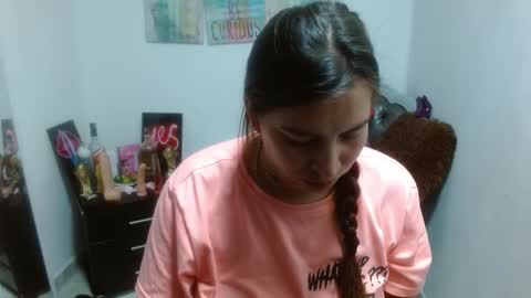 layanacuminpussy online show from December 24, 1:16 am