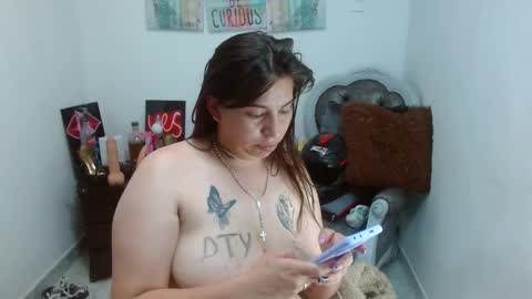 layanacuminpussy online show from January 9, 9:37 pm