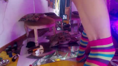 Snapshot of laye19 chatting on February 5, 5:31 pm Laye19 online show from February 5, 5:31 pm