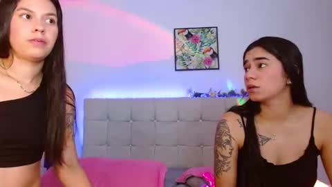 Lia and Rachel online show from April 3, 2:40 am