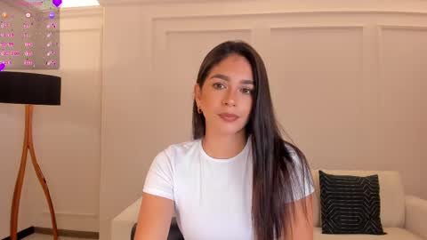 Layla online show from March 11, 3:47 am