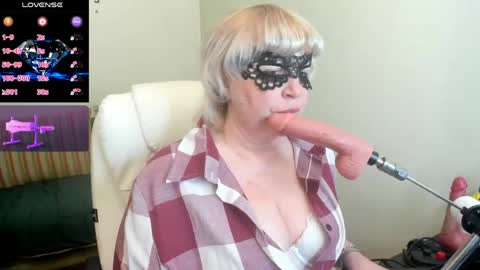 laylalaylamilf online show from April 21, 4:19 am