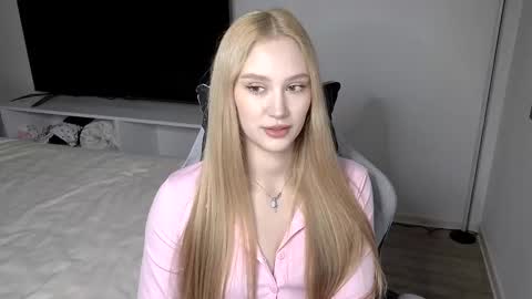 LaylaPretty001 online show from February 21, 9:23 am