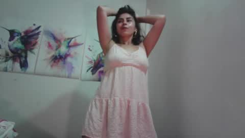 laylashani online show from January 22, 5:48 am