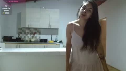 laylashani online show from September 16, 12:18 pm