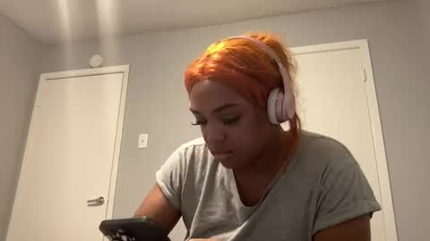 Sexy SImone online show from February 26, 5:24 am