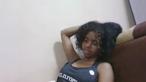 lea96546 online show from November 18, 3:37 pm