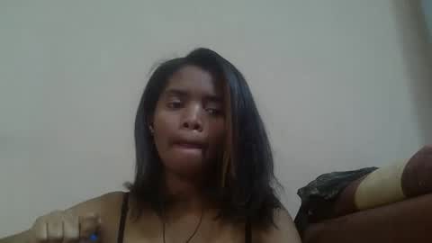 Snapshot of lea96546 chatting on October 23, 7:21 am lea96546 online show from October 23, 7:21 am