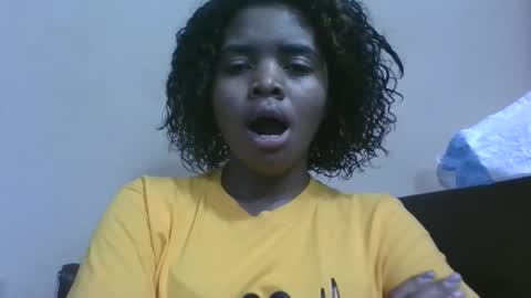 lea96546 online show from March 23, 10:20 am