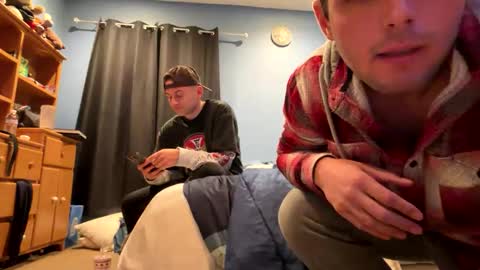 leaderzac online show from April 13, 8:29 am