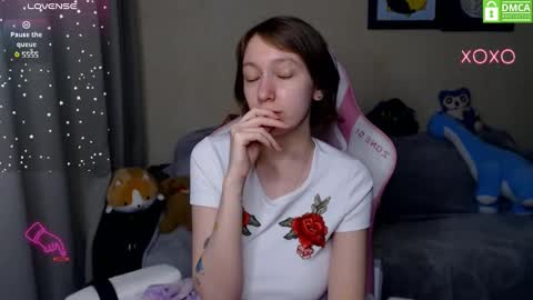 Leah  Gotty online show from January 11, 7:27 pm