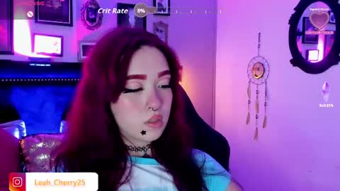 Leah online show from July 1, 11:24 pm