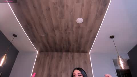 leahlombardi_ online show from October 8, 3:13 am