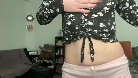 Leah Sparkles online show from April 11, 2:43 pm