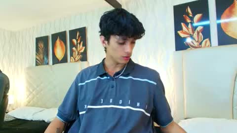 Lean online show from November 22, 10:29 pm